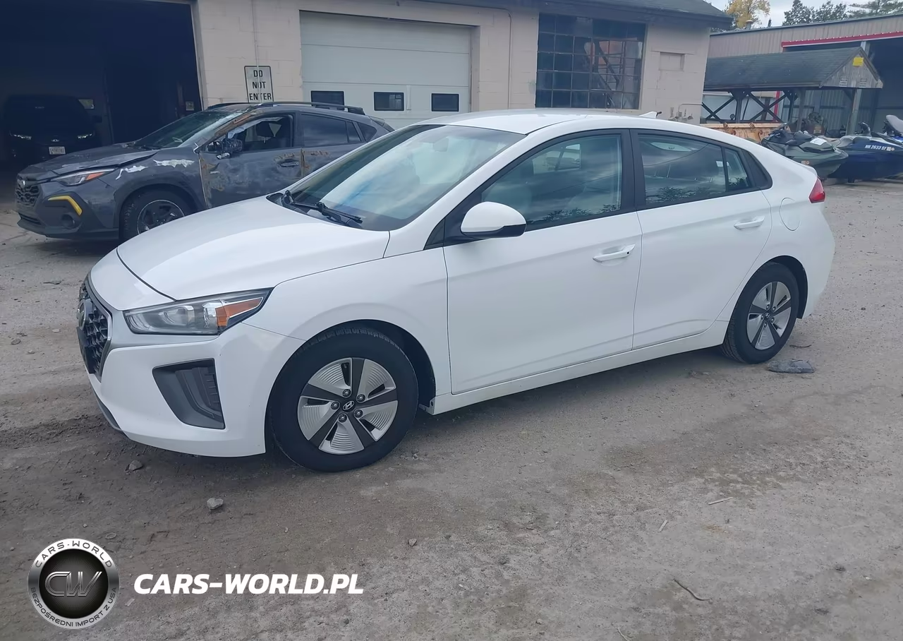 2021 Hyundai Ioniq Hybrid Blue VIN:KMHC65LC6MU246592 - 2