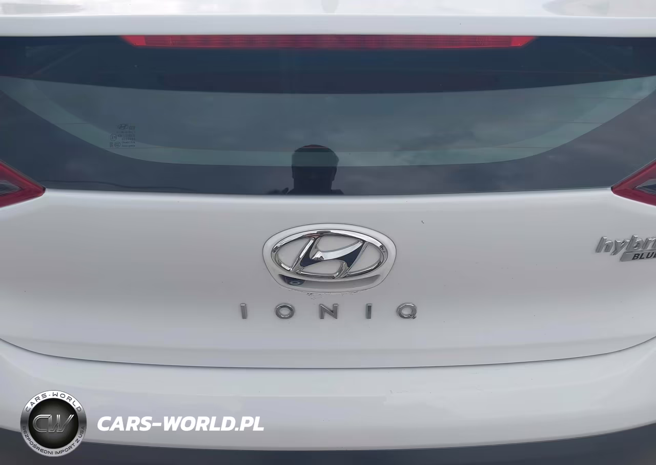 2021 Hyundai Ioniq Hybrid Blue VIN:KMHC65LC6MU246592 - 6