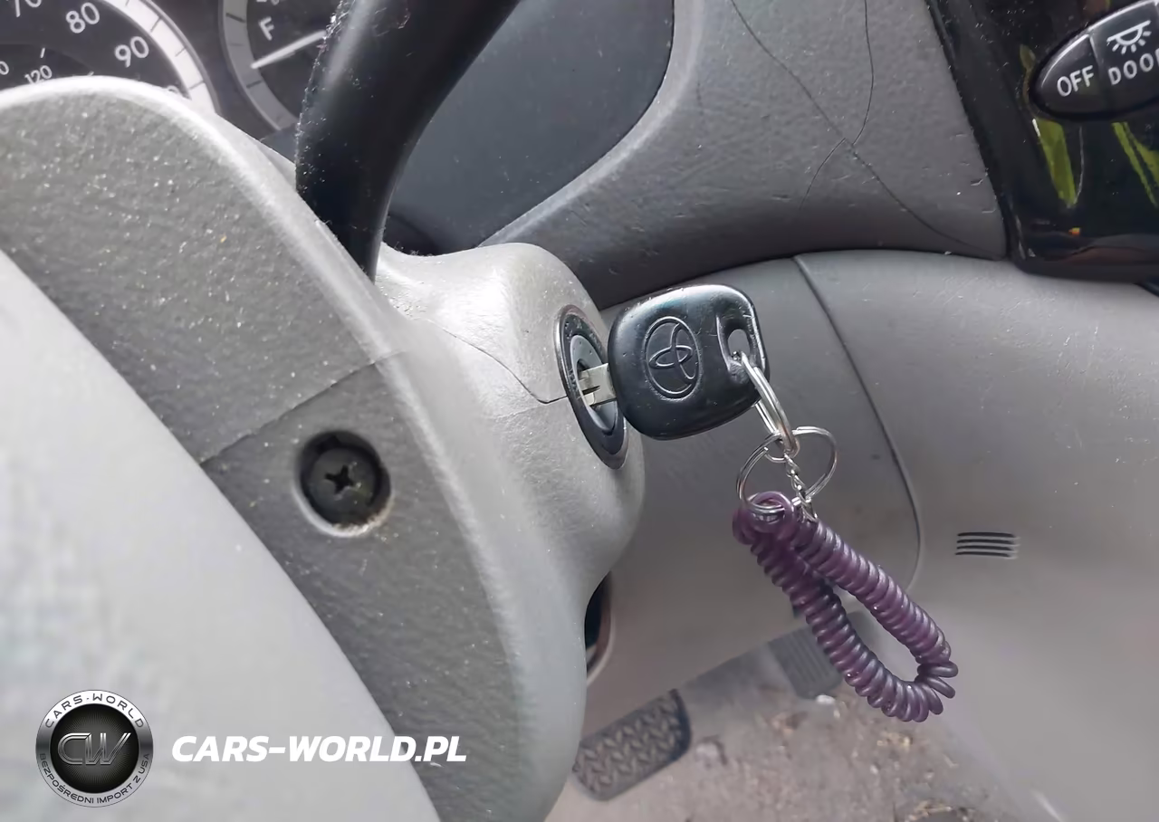 2004 Toyota Sienna Le VIN:5TDZA23C74S184877 - 11