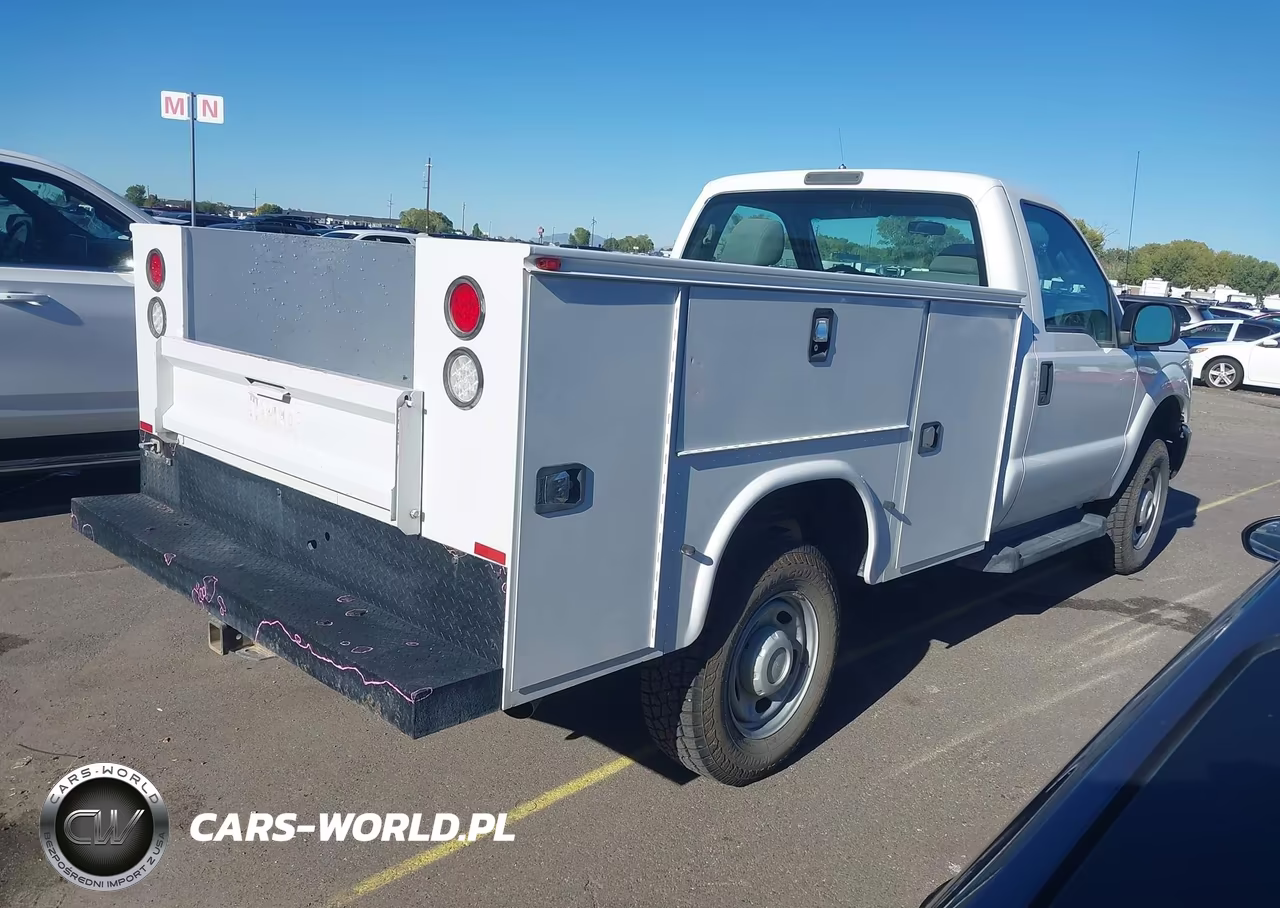 2016 Ford F-350 Xl VIN:1FDRF3B68GEC75570 - 4