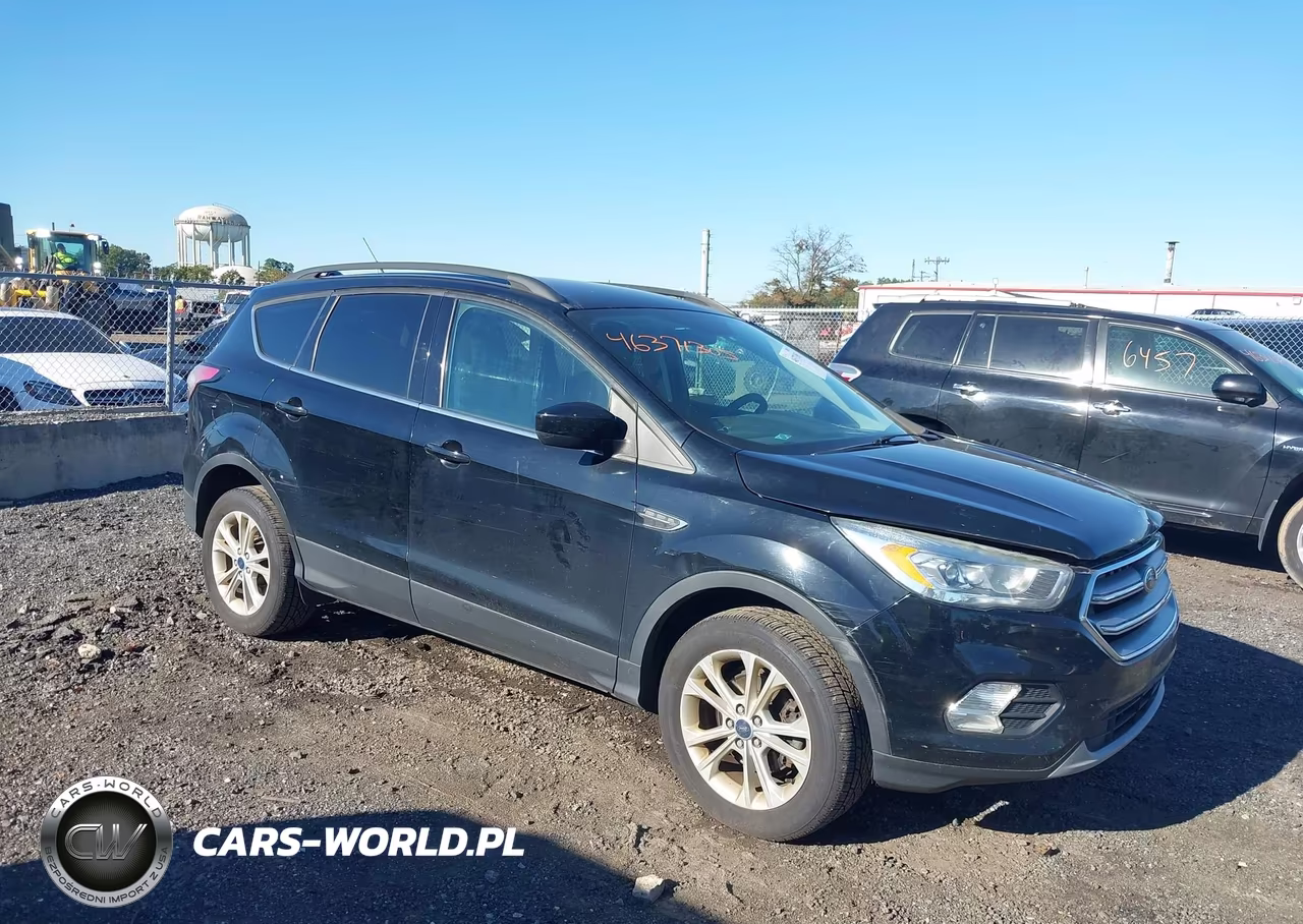 2017 Ford Escape Se VIN:1FMCU0GD9HUD58367 - 6