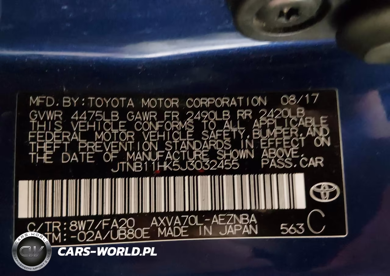 2018 Toyota Camry Le VIN:JTNB11HK5J3032455 - 9