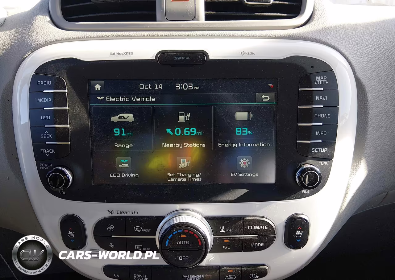 2015 Kia Soul Ev + VIN:KNDJX3AE9F7002891 - 14