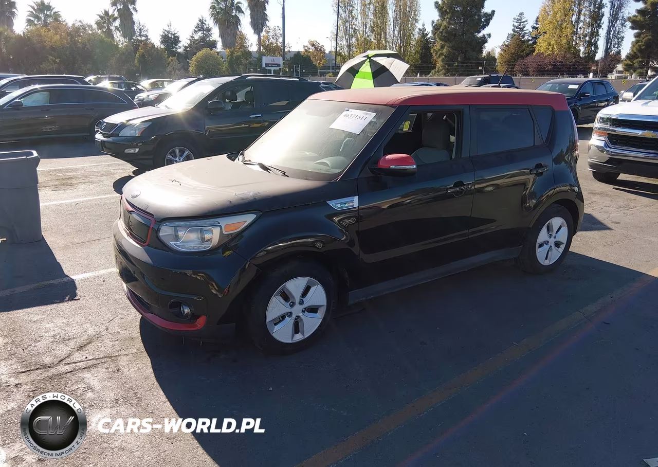 2015 Kia Soul Ev + VIN:KNDJX3AE9F7002891 - 2