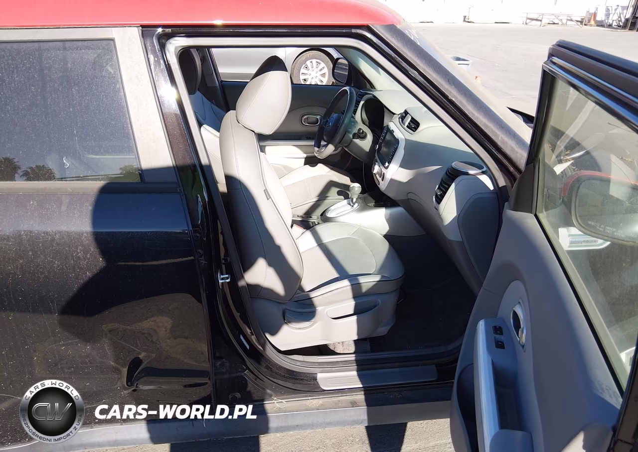 2015 Kia Soul Ev + VIN:KNDJX3AE9F7002891 - 5
