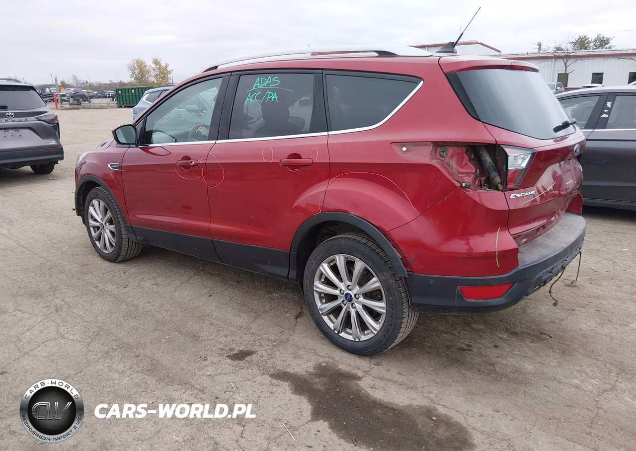 2018 Ford Escape Titanium VIN:1FMCU0J93JUC69632 - 3