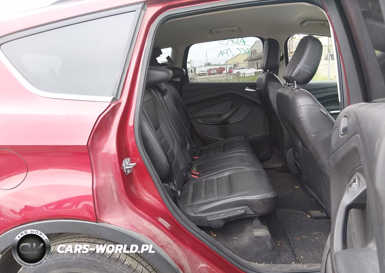 2018 Ford Escape Titanium VIN:1FMCU0J93JUC69632 - 8