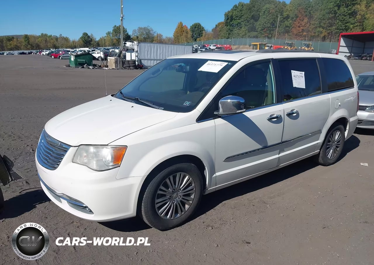 2013 Chrysler Town & Country Touring-L VIN:2C4RC1CG8DR589789 - 2