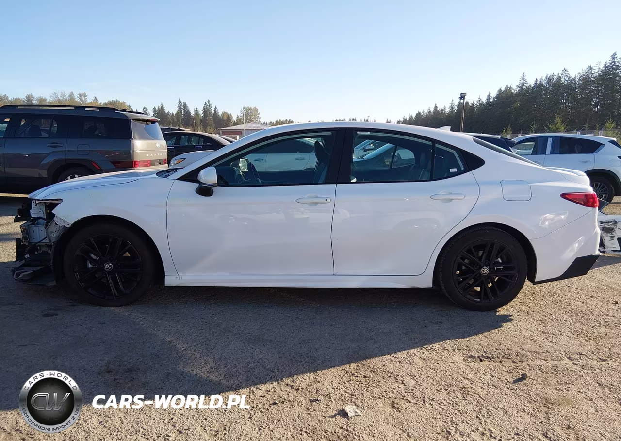 2025 Toyota Camry Se VIN:4T1DAACK3SU564346 - 15