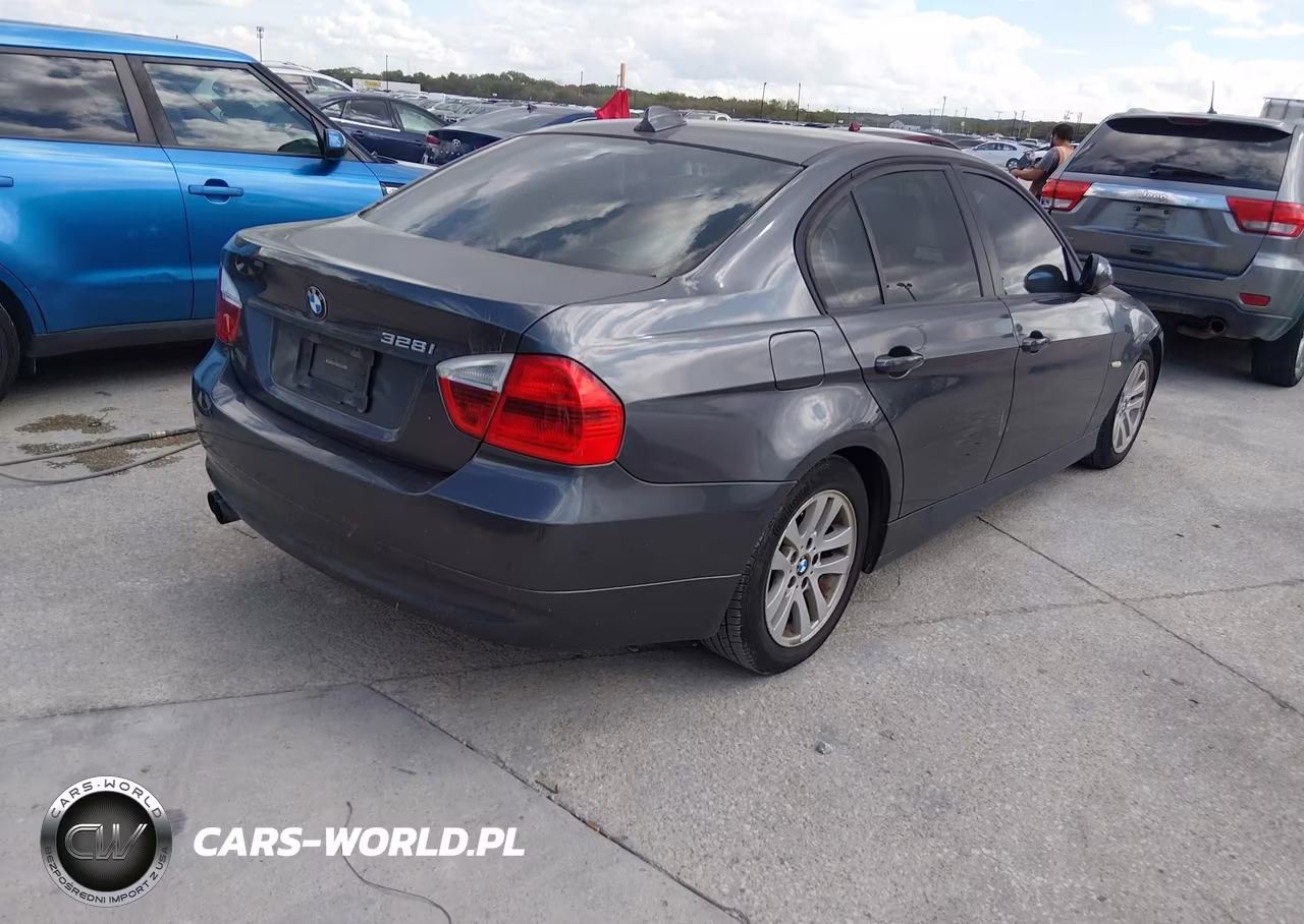 2007 BMW 3 Series 328I VIN:WBAVA37507NL14862 - 4