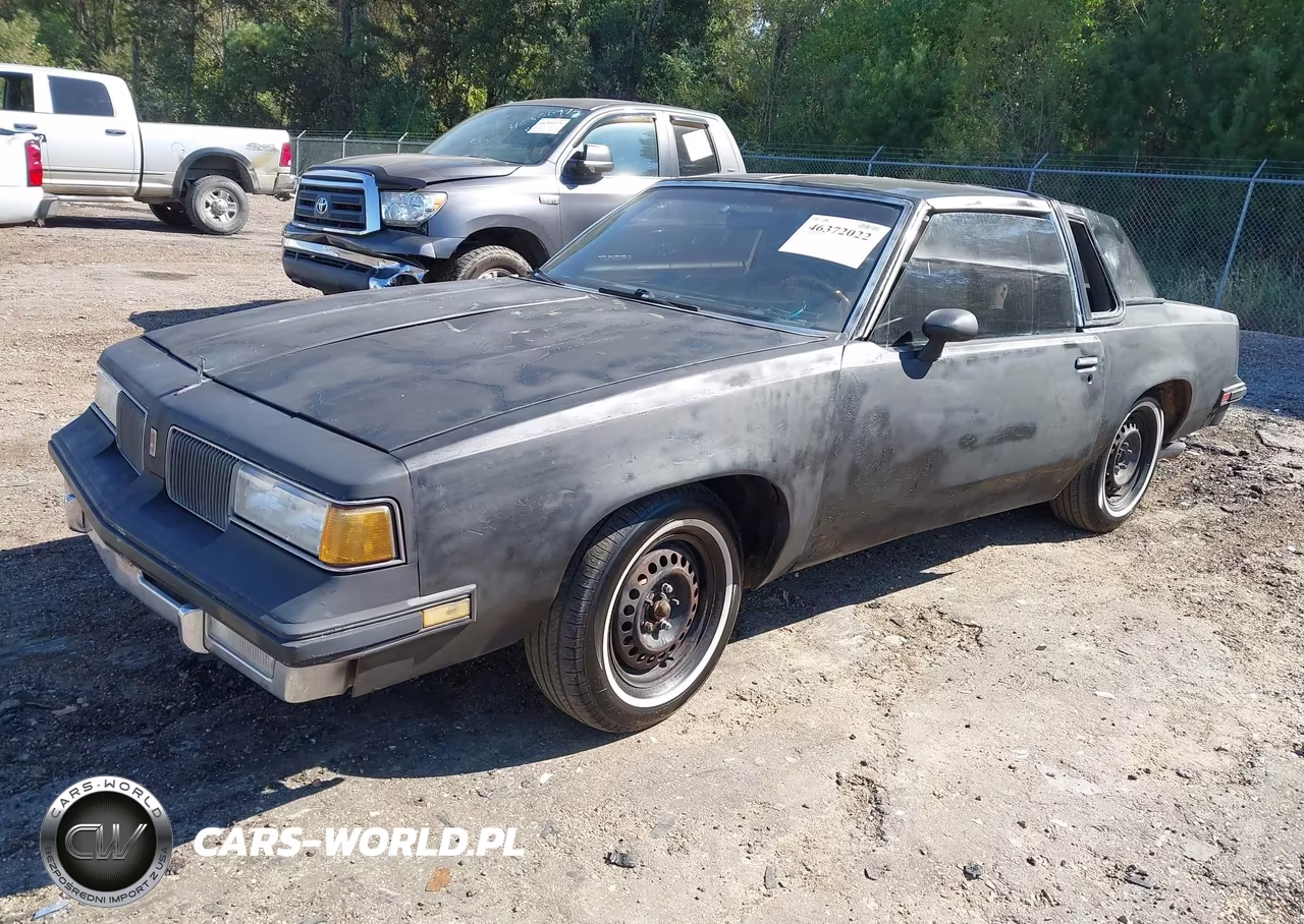 1986 Oldsmobile Cutlass Supreme VIN:1G3GR47Y5GR364556 - 2