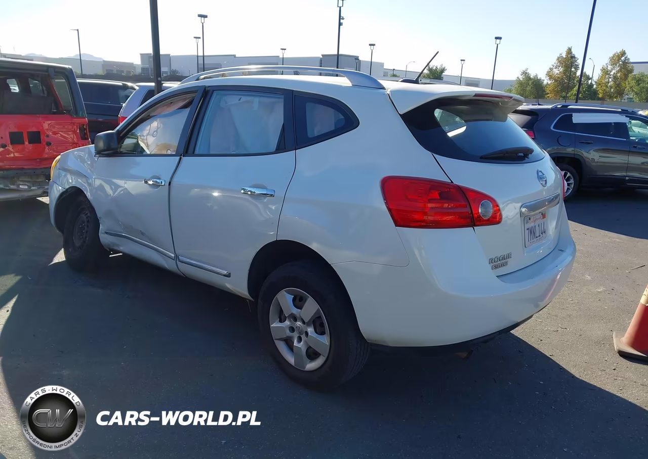 2015 Nissan Rogue Select S VIN:JN8AS5MT4FW666143 - 3