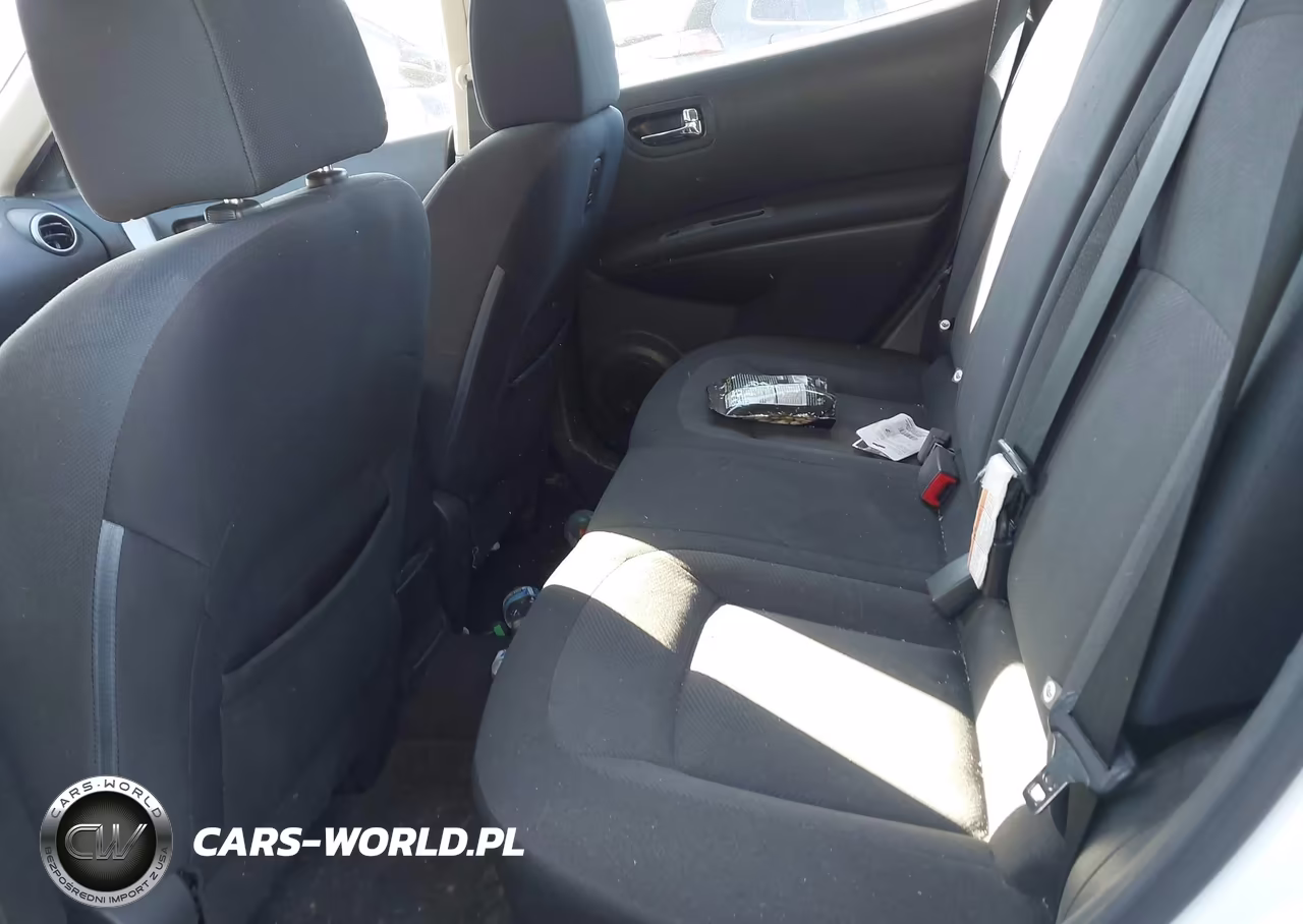 2015 Nissan Rogue Select S VIN:JN8AS5MT4FW666143 - 8