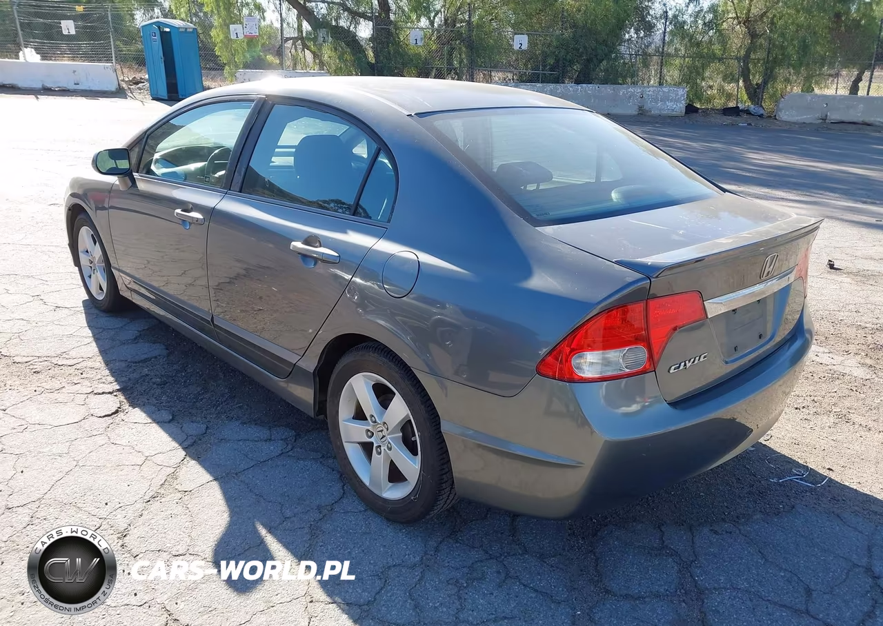 2010 Honda Civic Lx-S VIN:2HGFA1F66AH315831 - 3