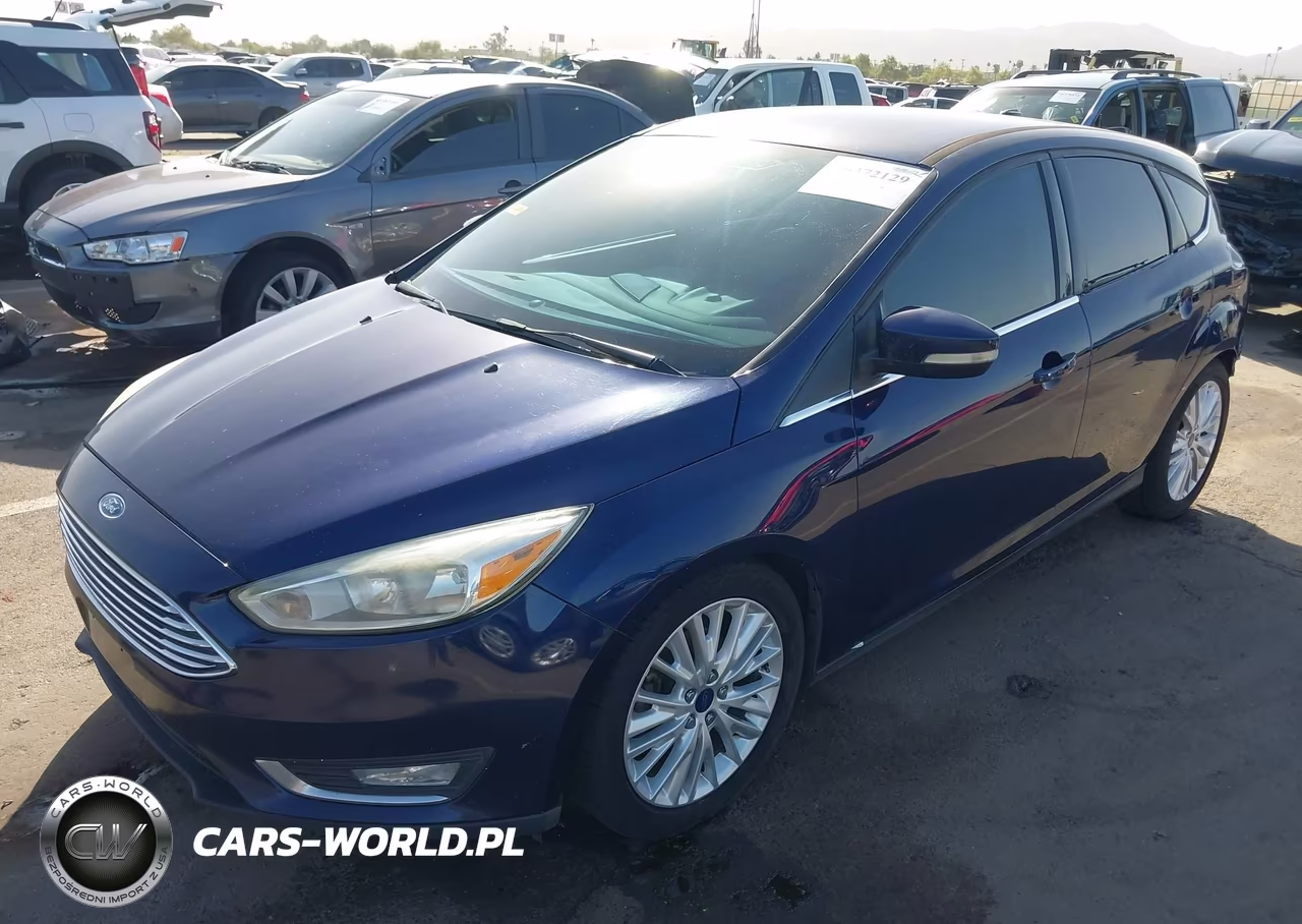 2016 Ford Focus Titanium VIN:1FADP3N20GL321477 - 2