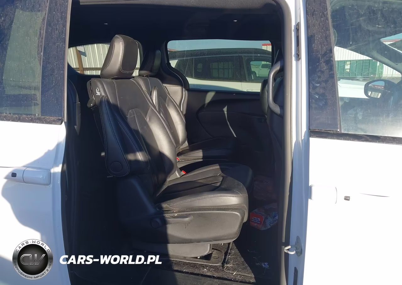 2024 Chrysler Pacifica Hybrid S Appearance Pkg VIN:2C4RC1S79RR115178 - 8