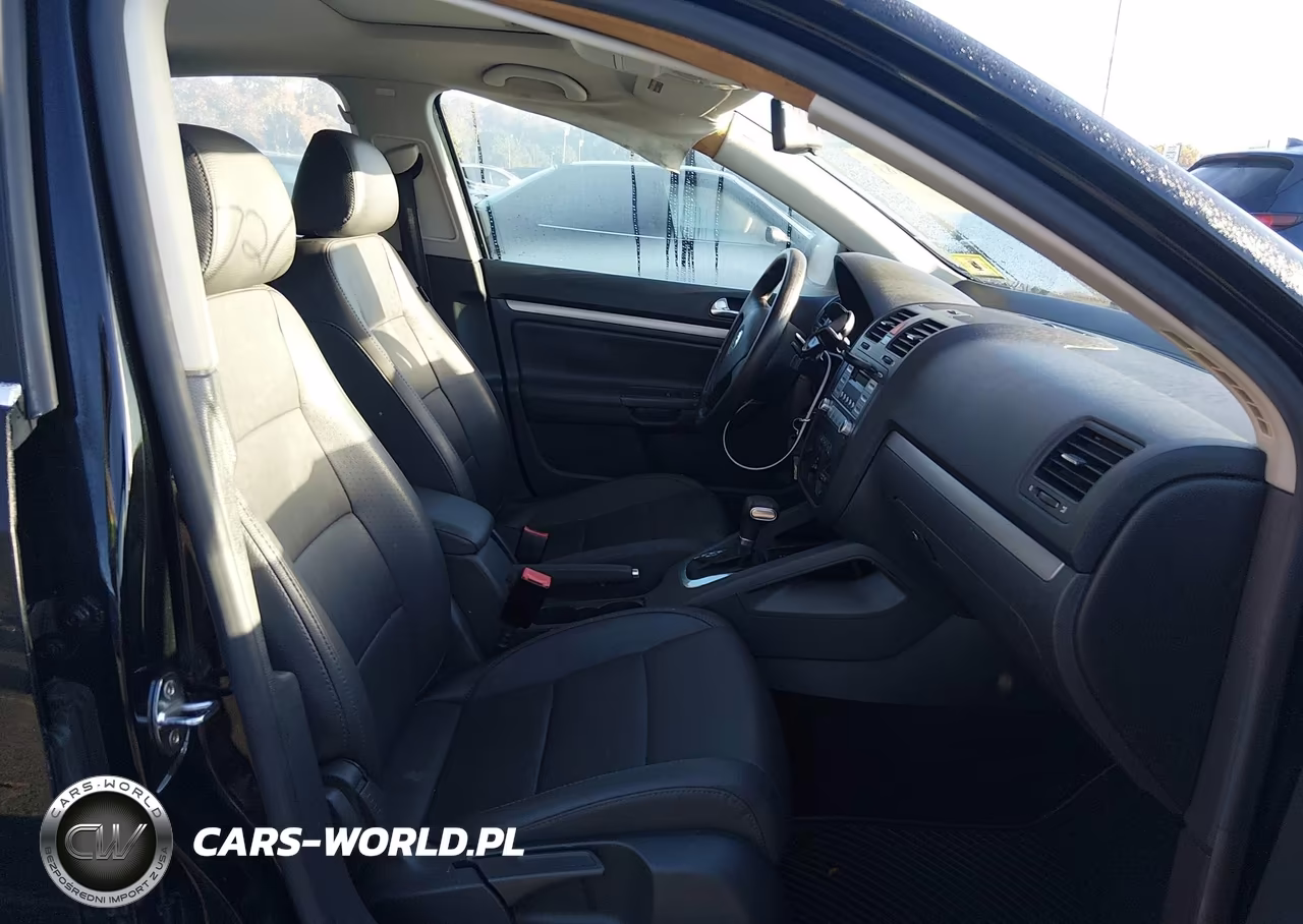 2007 Volkswagen Jetta Wolfsburg Edition VIN:3VWEG71K97M115517 - 5