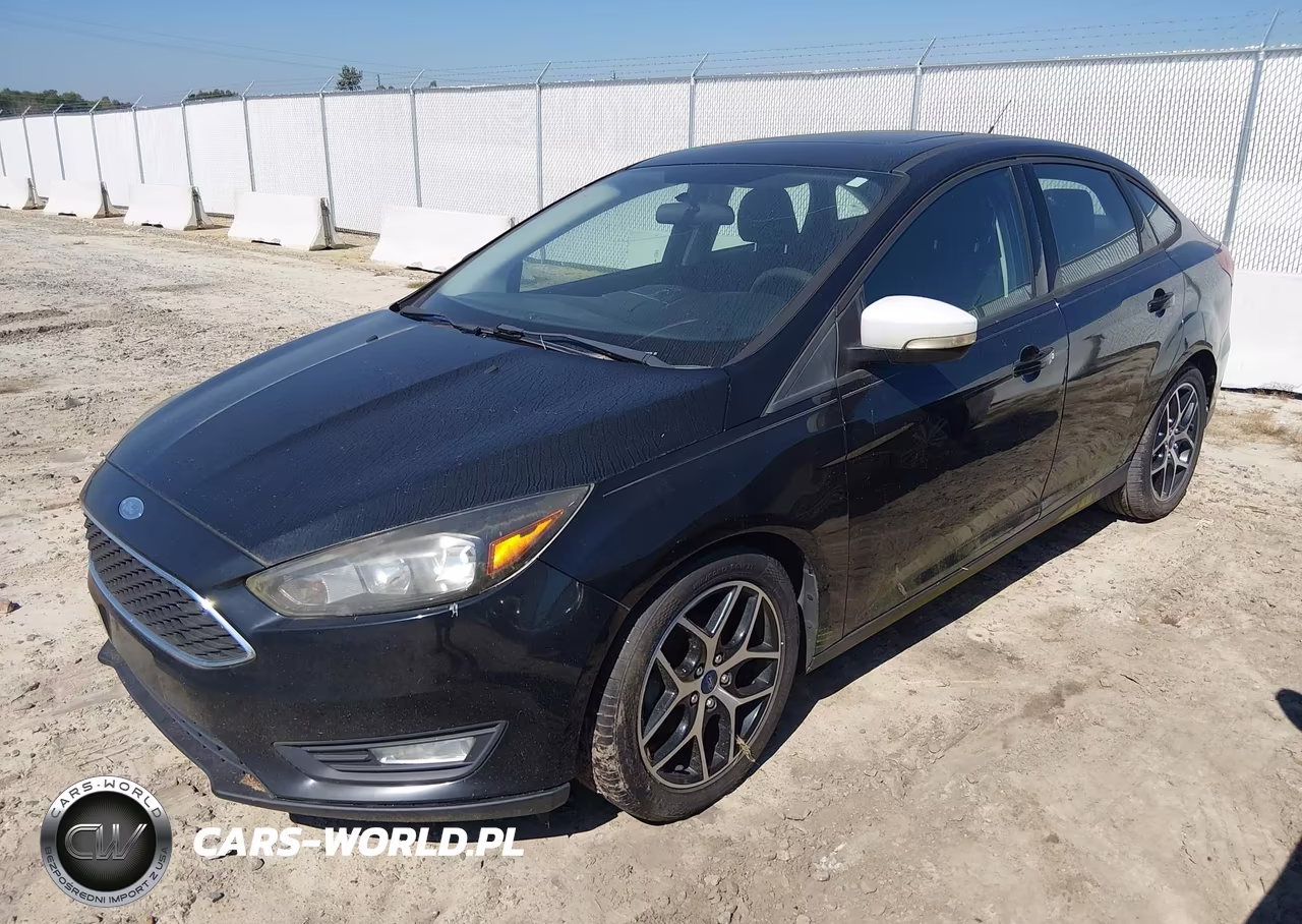 2017 Ford Focus Sel VIN:1FADP3H29HL294079 - 2