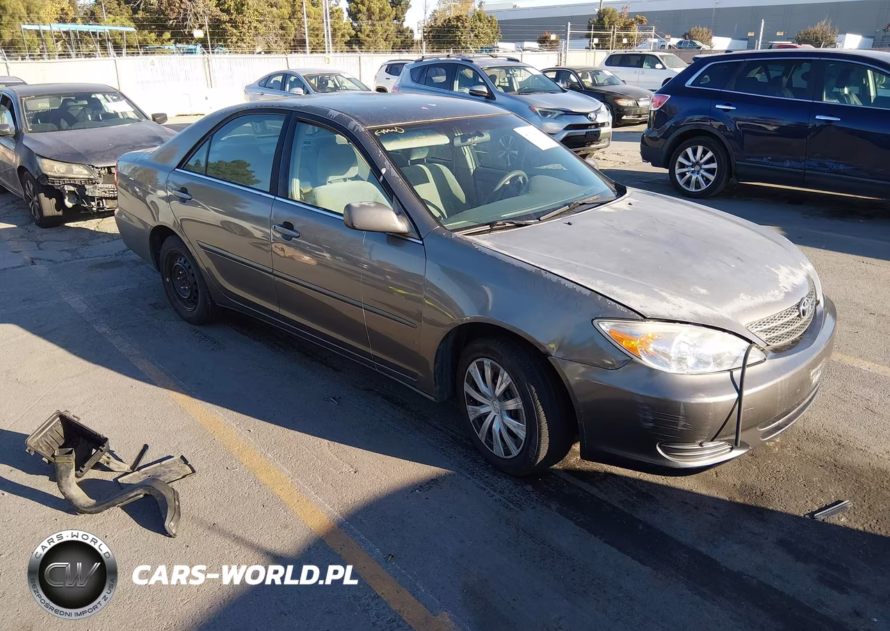 2003 Toyota Camry Le – zdjęcie 1 z 11