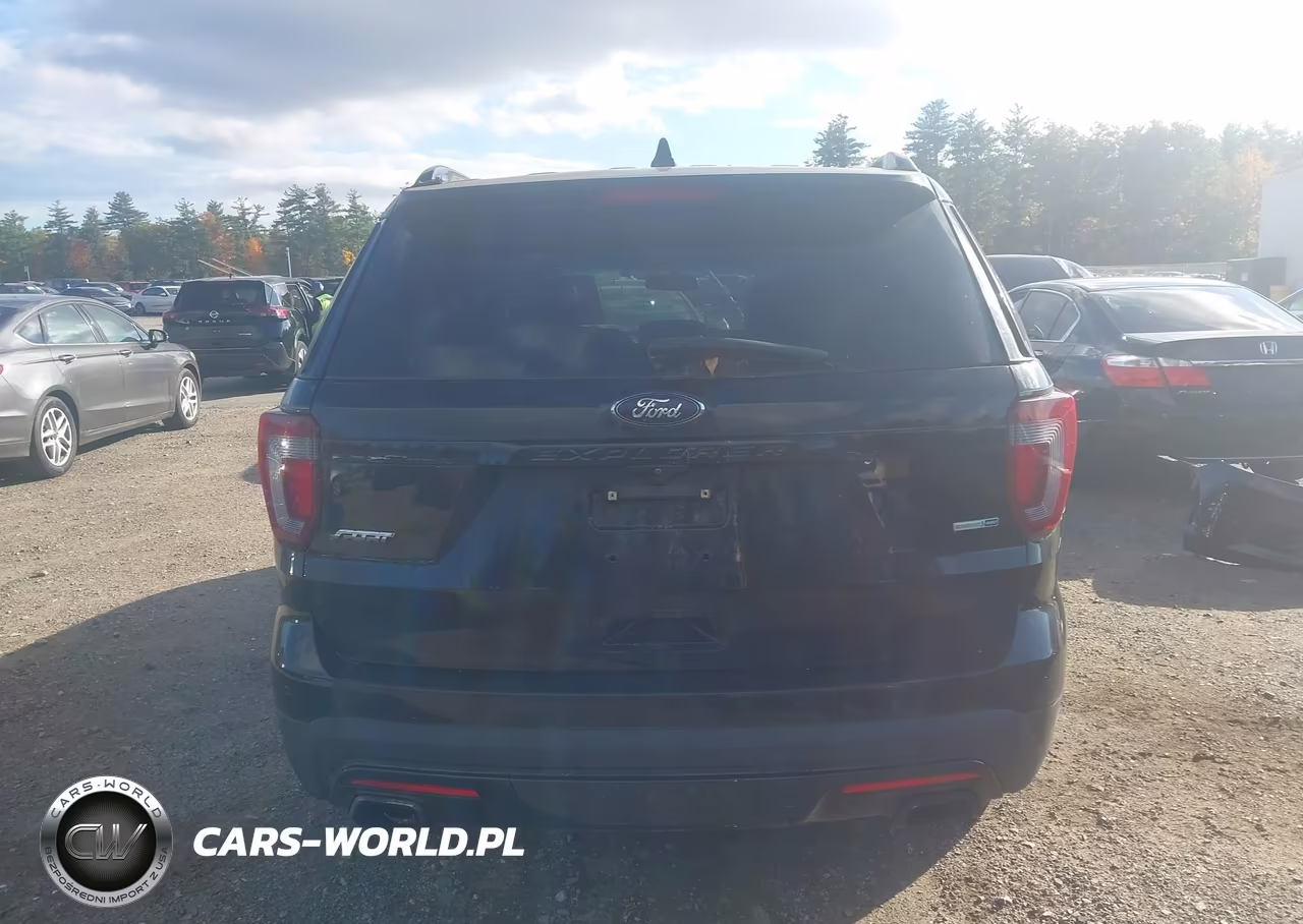 2017 Ford Explorer Sport VIN:1FM5K8GT0HGA52368 - 16