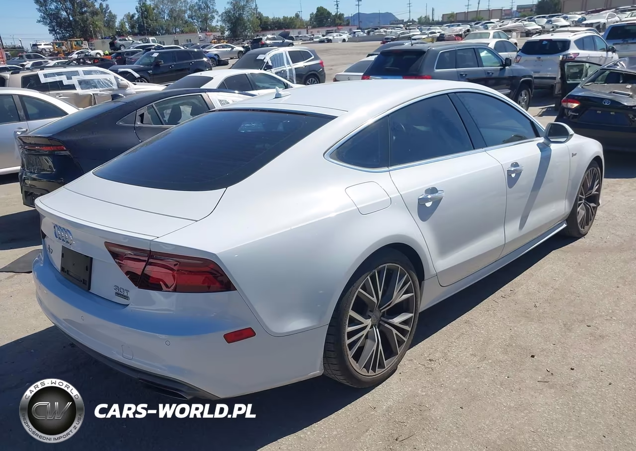 2018 Audi A7 3.0T Premium Plus VIN:WAU23AFC2JN002082 - 4