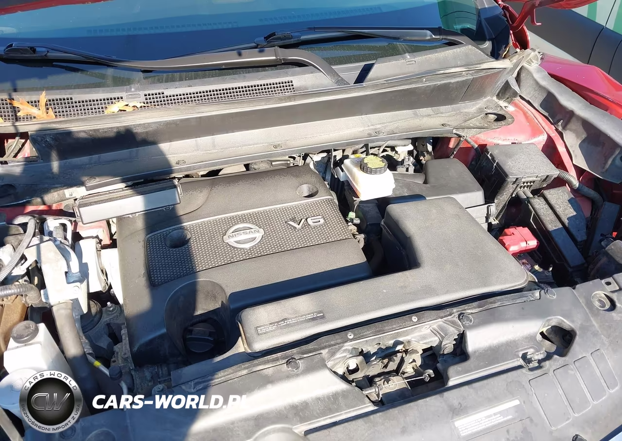 2015 Nissan Pathfinder Platinum VIN:5N1AR2MM8FC676301 - 10
