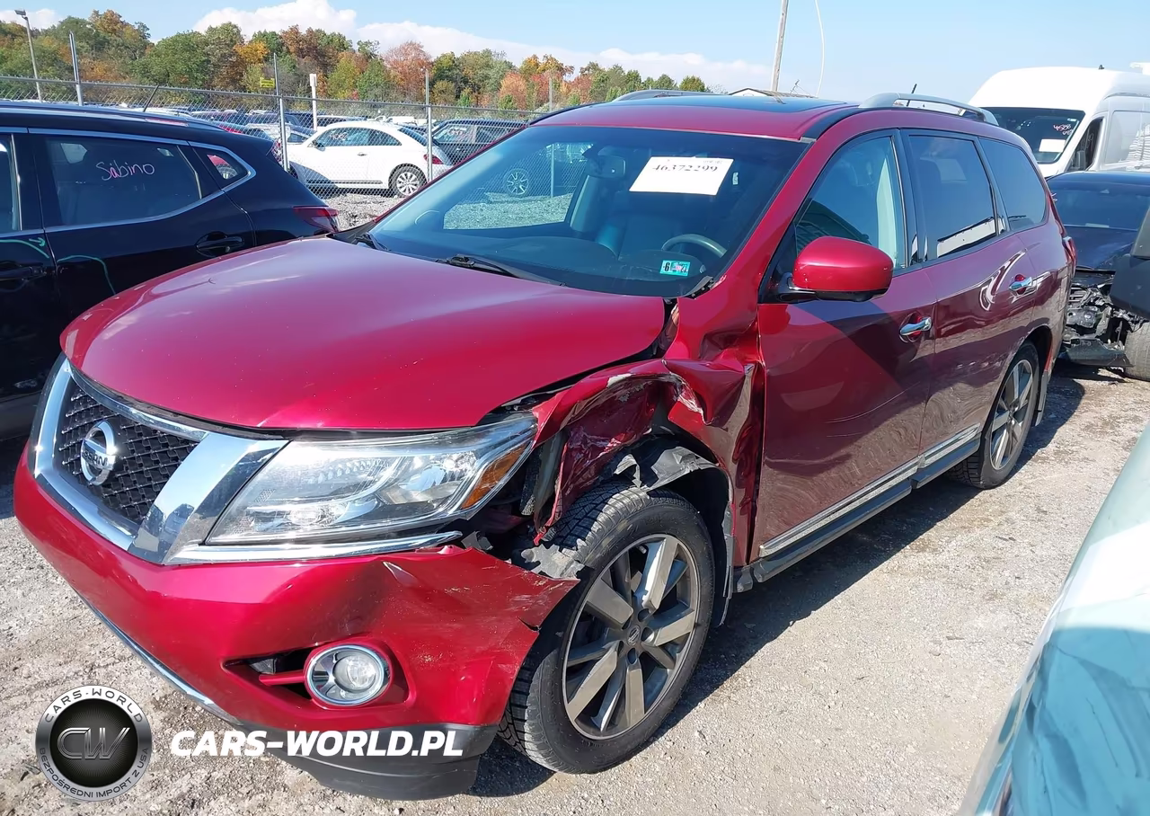 2015 Nissan Pathfinder Platinum VIN:5N1AR2MM8FC676301 - 2