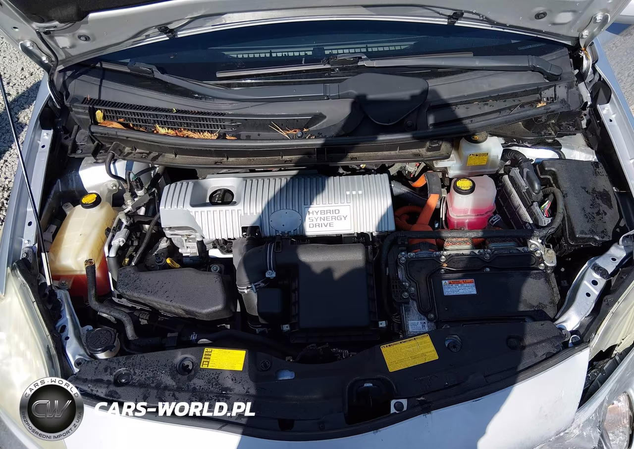 2013 Toyota Prius Two VIN:JTDKN3DU2D5617174 - 10