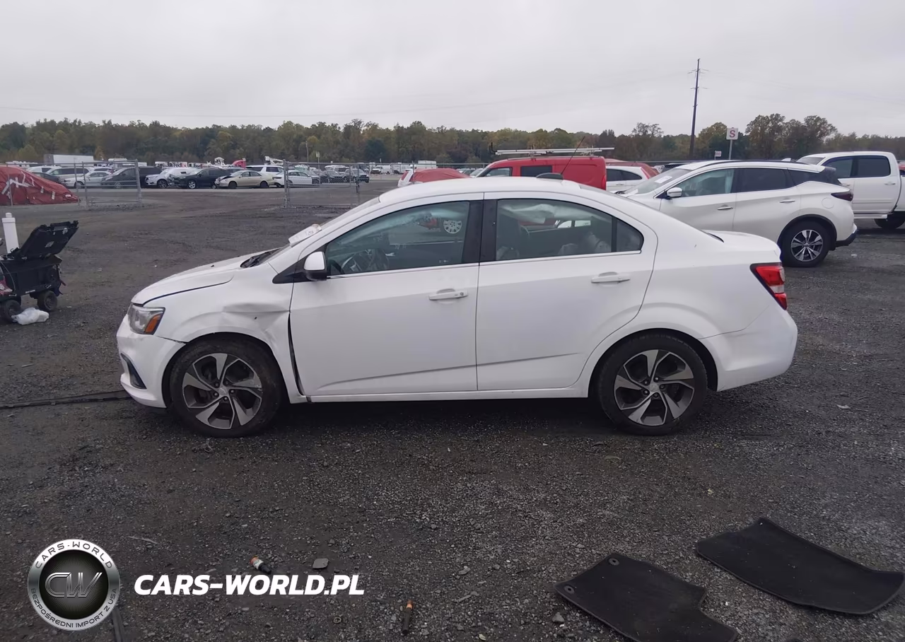 2017 Chevrolet Sonic Premier Auto VIN:1G1JF5SB5H4115933 - 14