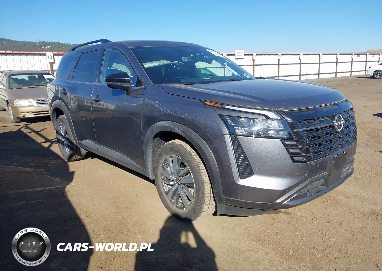 2026 Nissan Pathfinder Sl