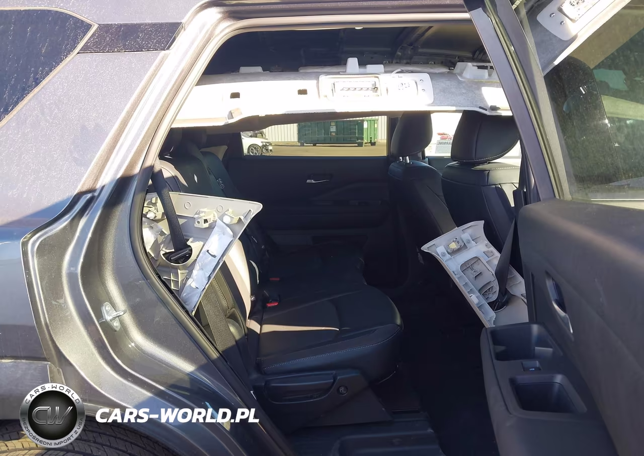 2026 Nissan Pathfinder Sl VIN:5N1DR3CS0TC245482 - 8