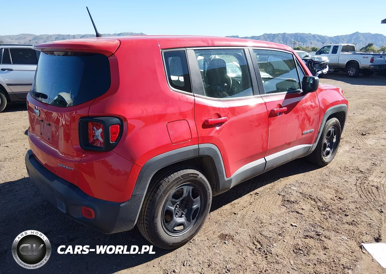 2016 Jeep Renegade Sport VIN:ZACCJAAT0GPE05384 - 4