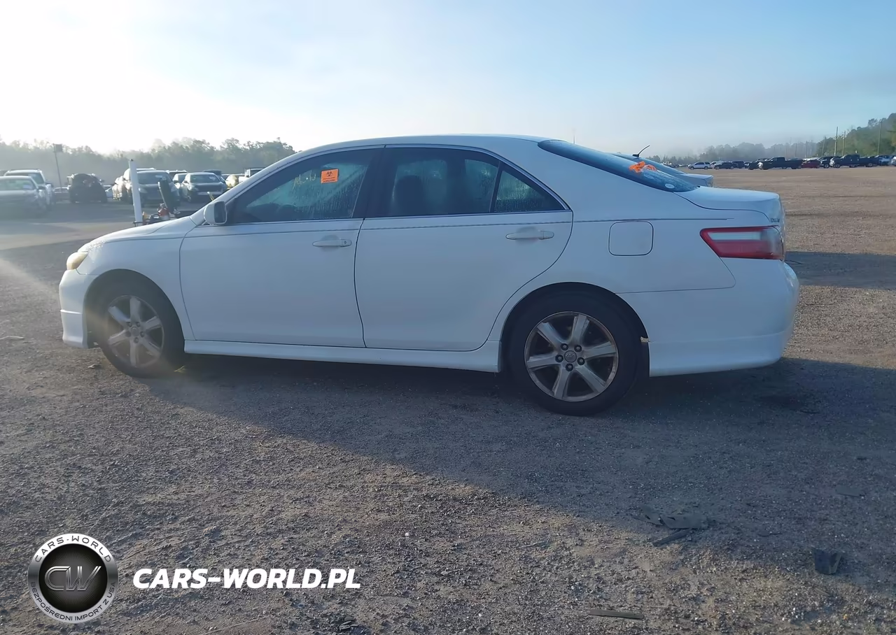 2008 Toyota Camry Se VIN:4T1BE46K58U758068 - 3