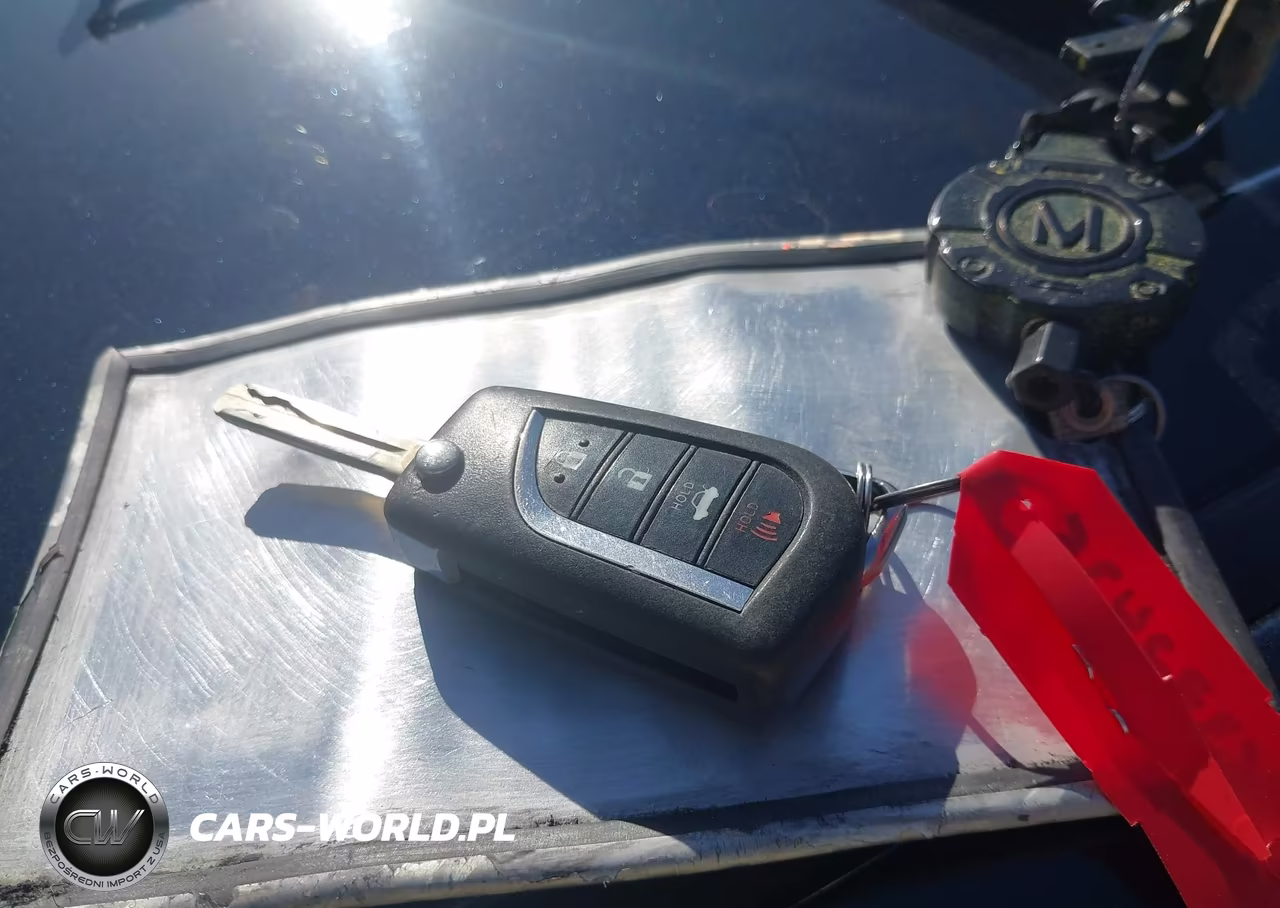 2019 Toyota Camry Le VIN:4T1B11HK8KU737861 - 11