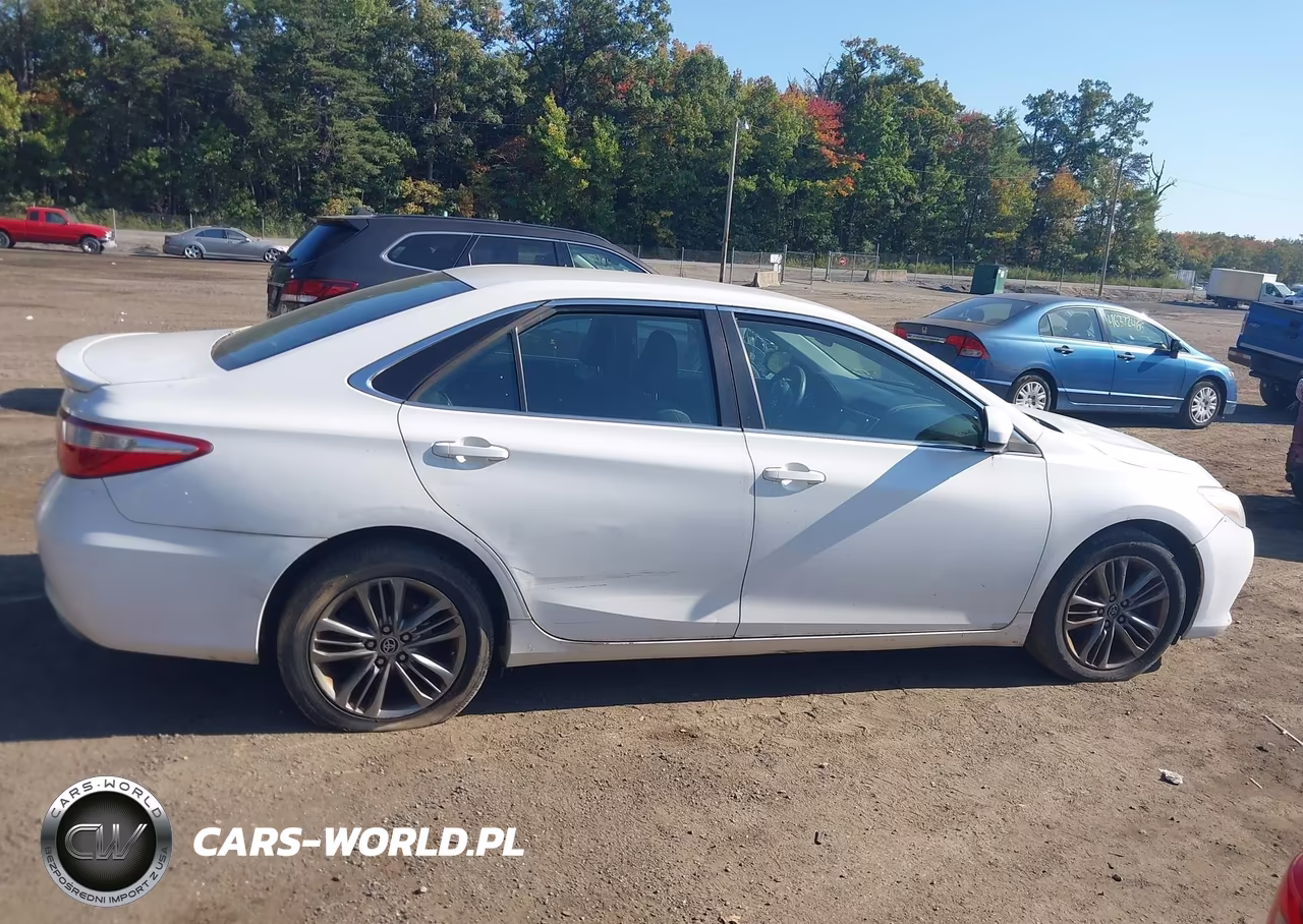 2015 Toyota Camry Se VIN:4T1BF1FK6FU033121 - 13