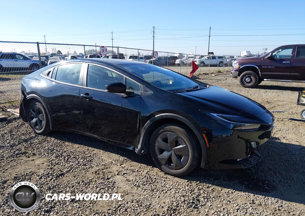 2025 Toyota Prius Le
