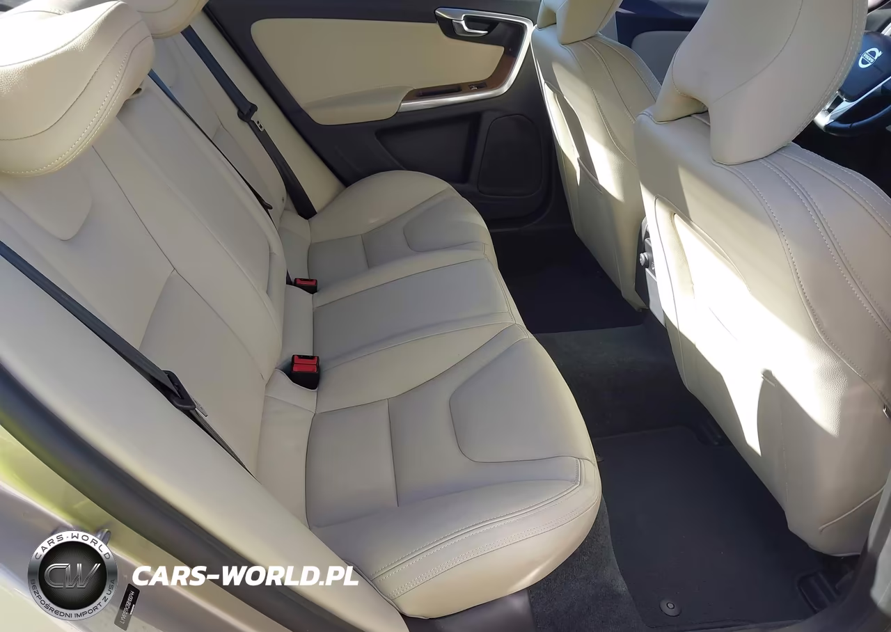 2016 Volvo S60 Inscription T5 Premier VIN:LYV612TK2GB100744 - 8