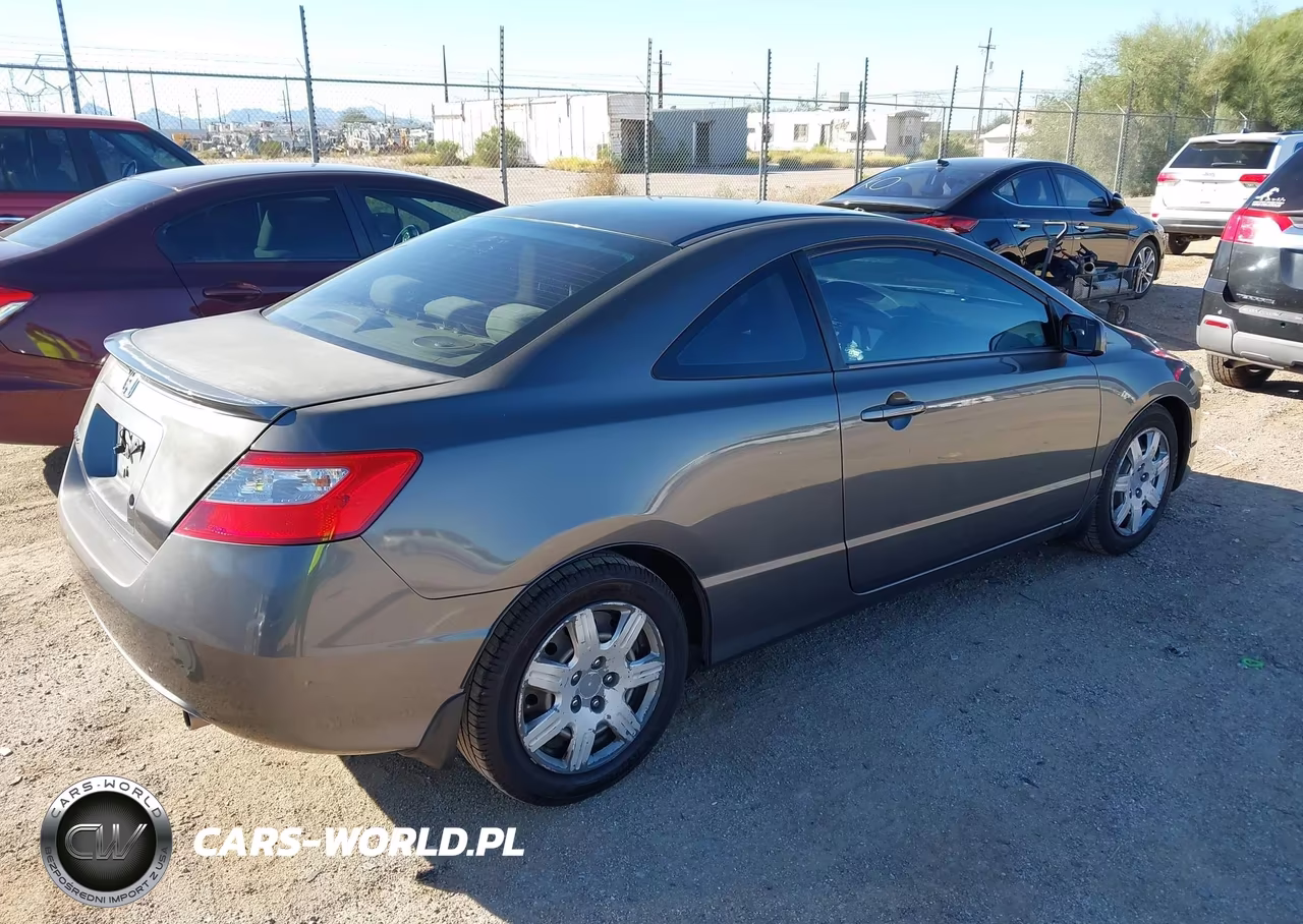 2011 Honda Civic Lx VIN:2HGFG1B66BH516554 - 4