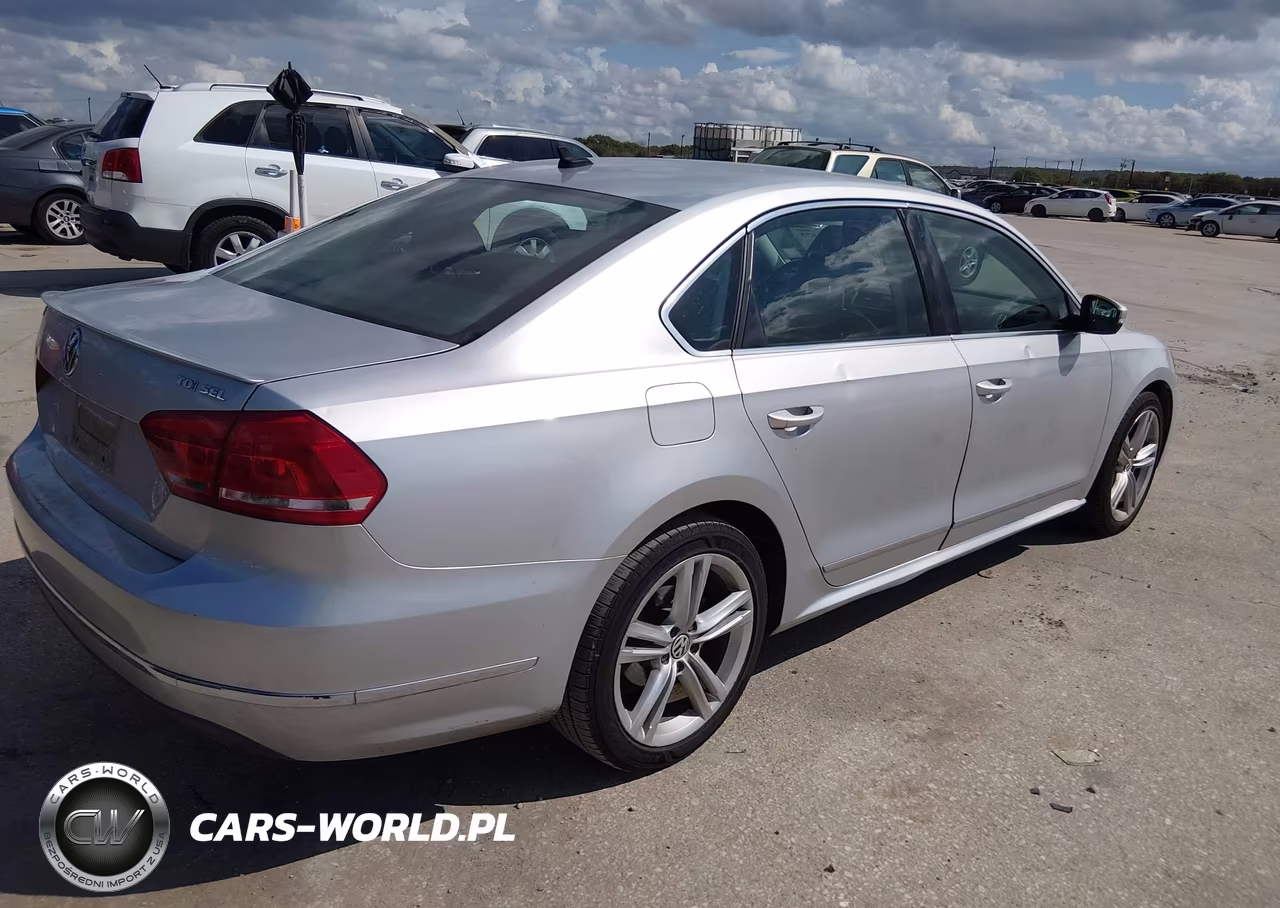 2013 Volkswagen Passat 2.0L Tdi Sel Premium VIN:1VWCN7A33DC108808 - 4