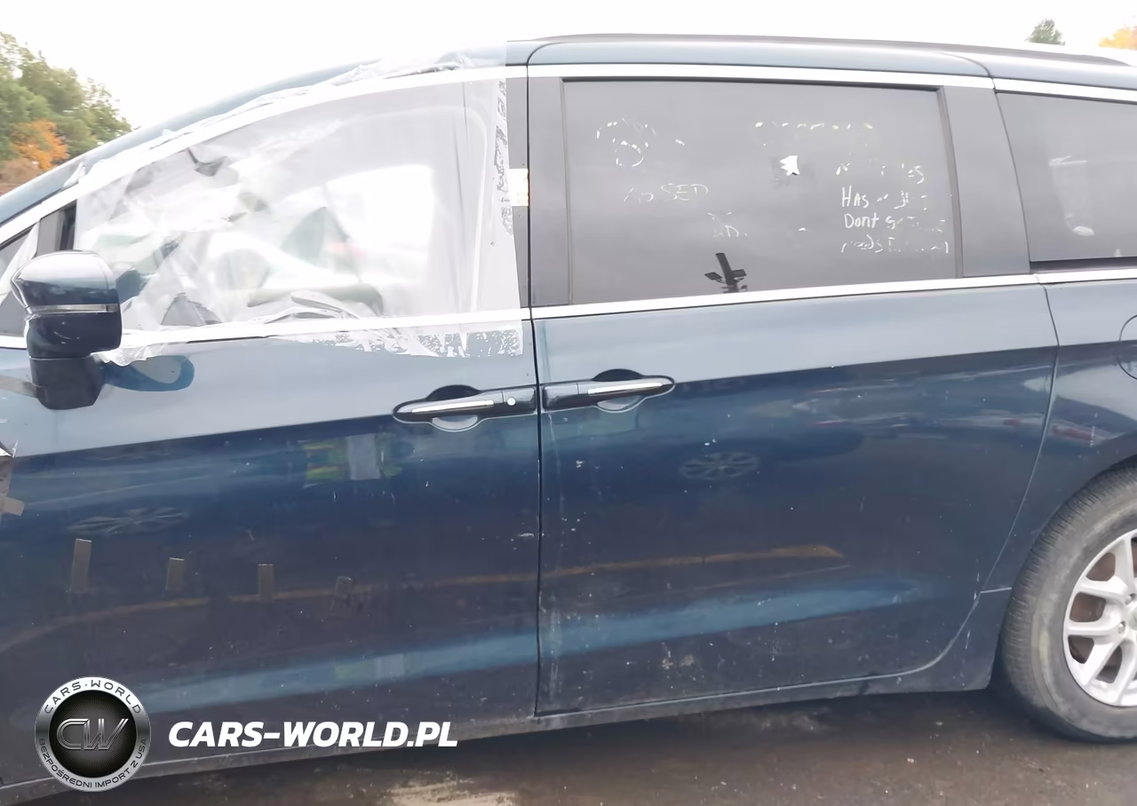 2021 Chrysler Pacifica Touring L VIN:2C4RC1BG4MR578029 - 14