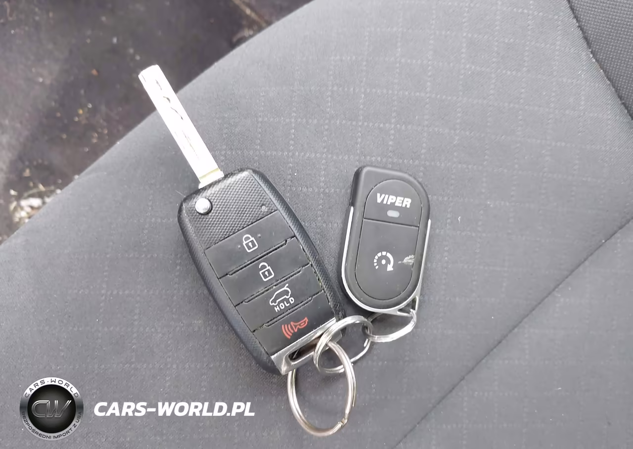 2016 Kia Sorento 3.3L Lx VIN:5XYPGDA5XGG111719 - 11
