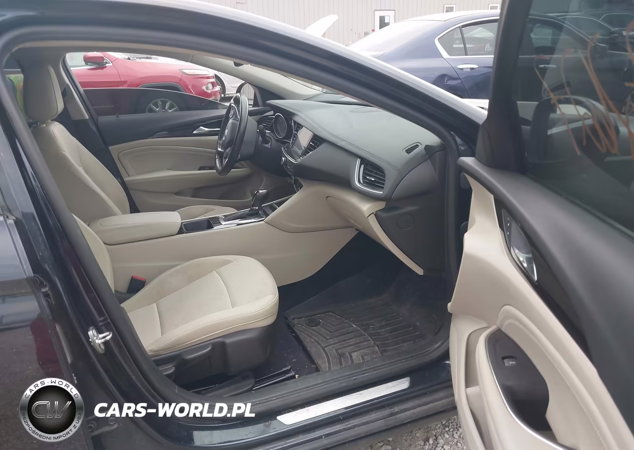 2018 Buick Regal Sportback Preferred Ii VIN:W04GM6SX1J1132979 - 5