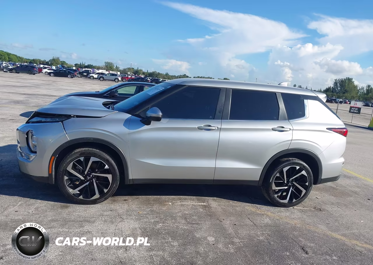 2022 Mitsubishi Outlander Es 2.5 2Wd VIN:JA4J3TA8XNZ025776 - 14
