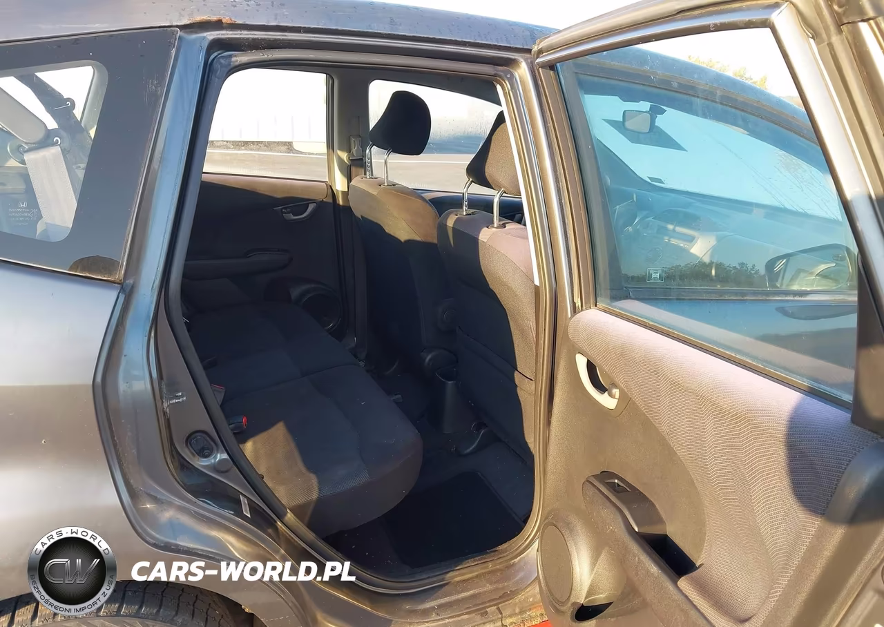 2011 Honda Fit Sport VIN:JHMGE8H54BC006611 - 8
