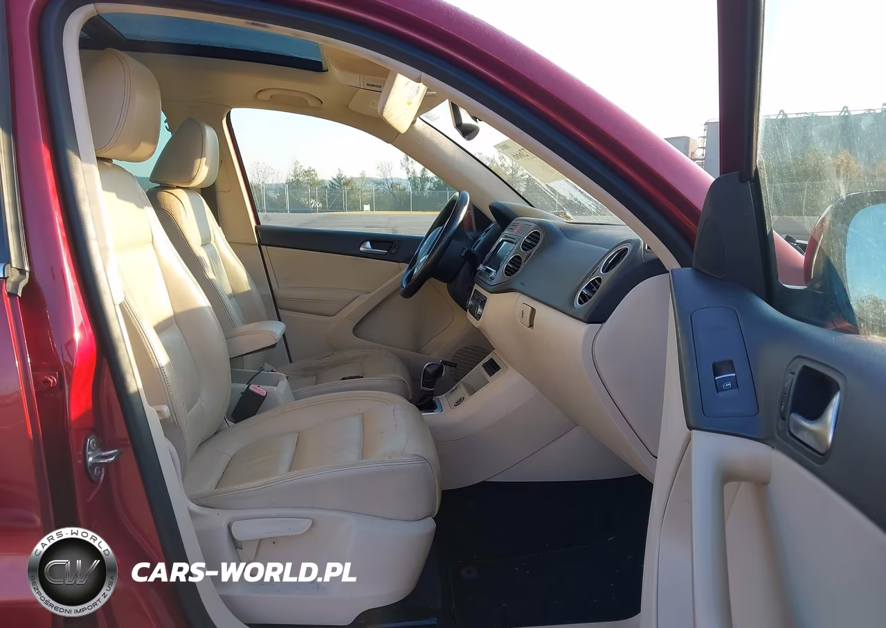 2011 Volkswagen Tiguan Sel VIN:WVGBV7AX0BW000249 - 5