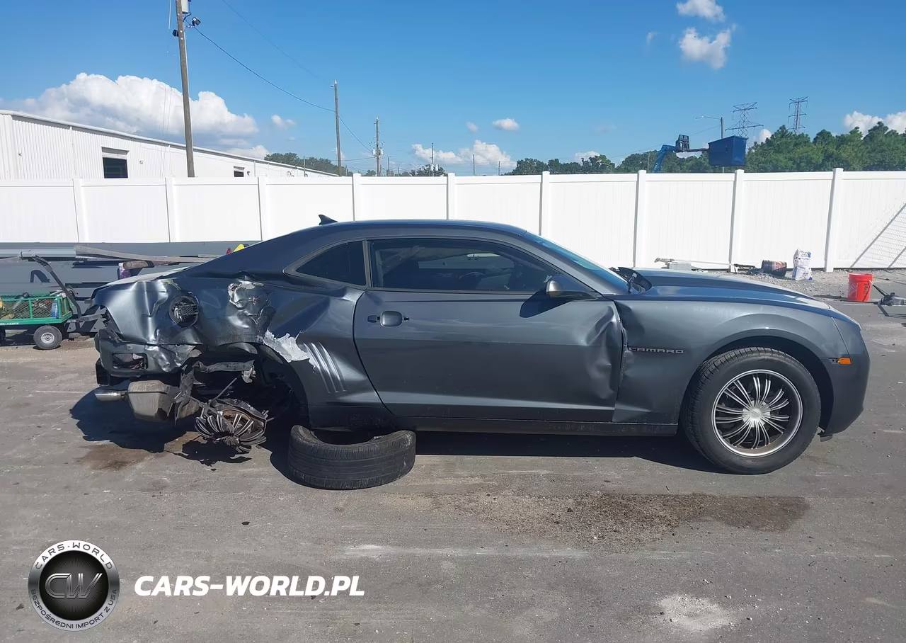 2011 Chevrolet Camaro 2Ls VIN:2G1FA1ED5B9129555 - 13