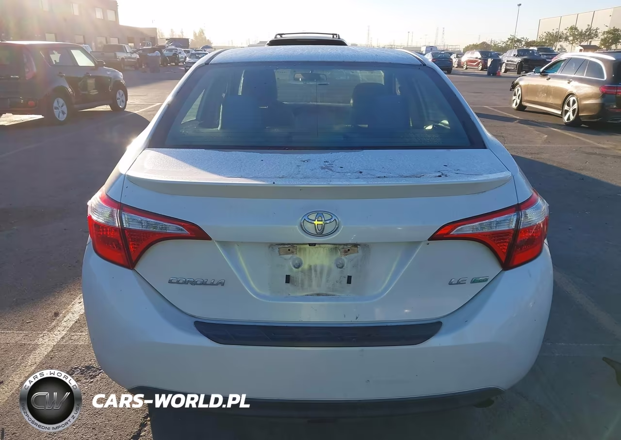 2015 Toyota Corolla Le Eco VIN:5YFBPRHE1FP326073 - 17