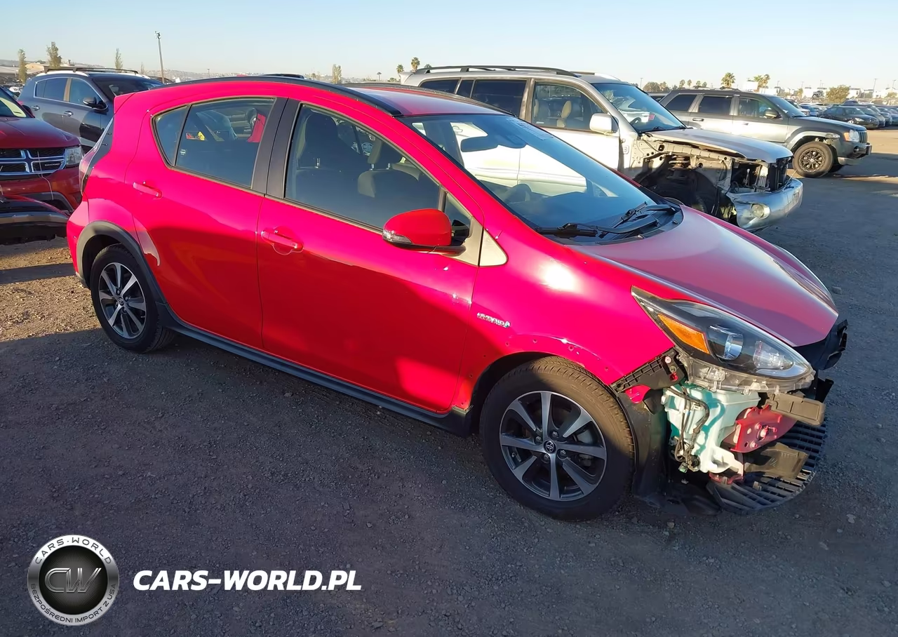 2018 Toyota Prius C Three
