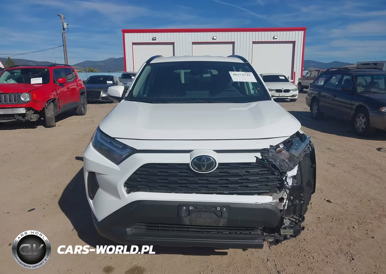 2025 Toyota Rav4 Xle VIN:2T3W1RFV3SW383736 - 12