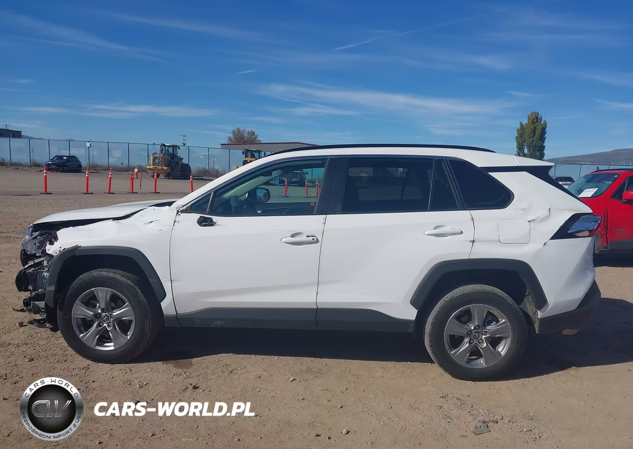 2025 Toyota Rav4 Xle VIN:2T3W1RFV3SW383736 - 14